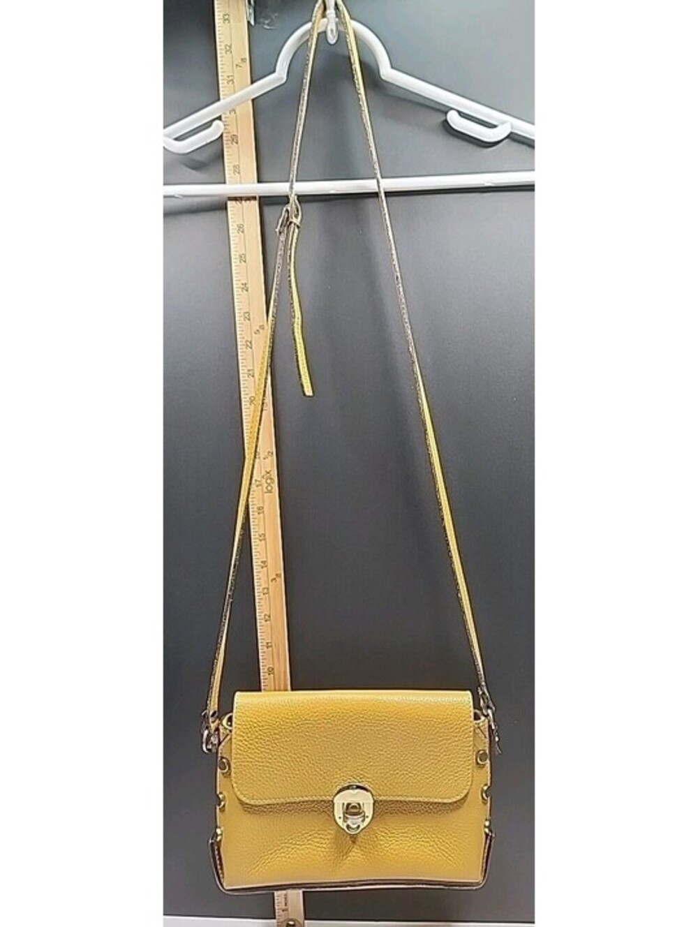 Vera Pelle Italian Leather Mustard Crossbody Bag, Approx. 7 X 10"  Zipper Closur